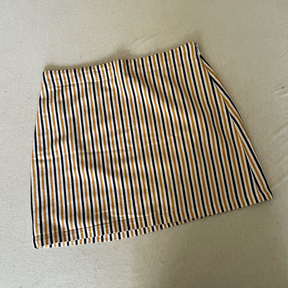 maize and blue pin stripe mini skirt